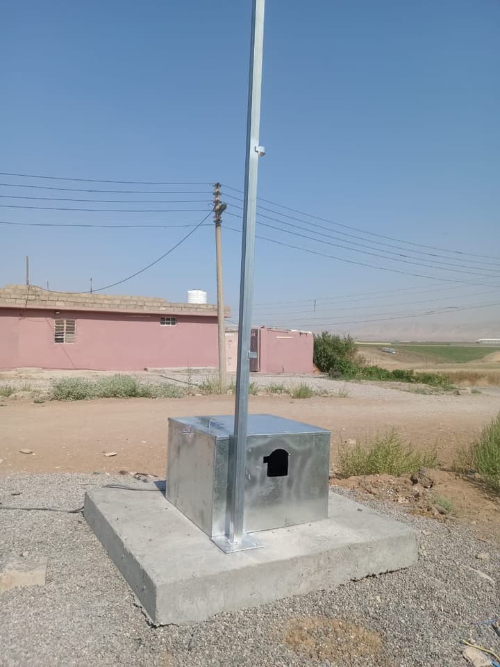 Backfilling over an installed pipe