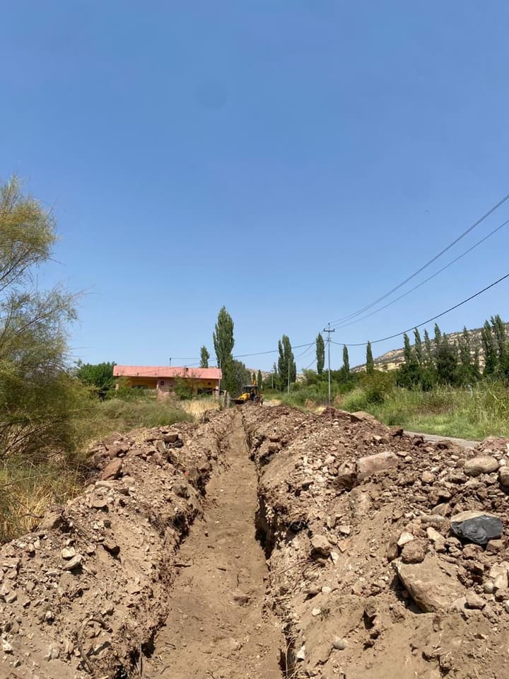 Roadside trench excavation